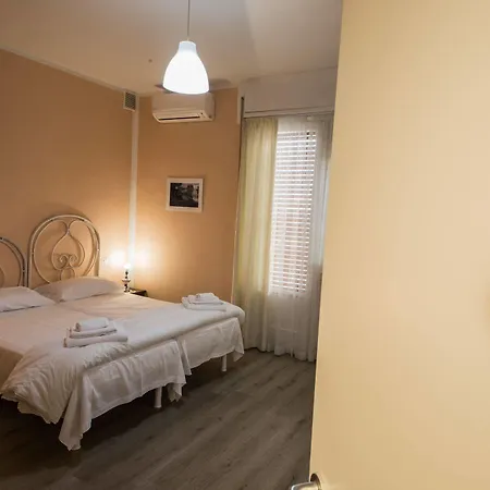 Beb Erba Bed & Breakfast 3*