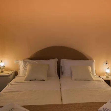 Beb Erba Bed & Breakfast Erba