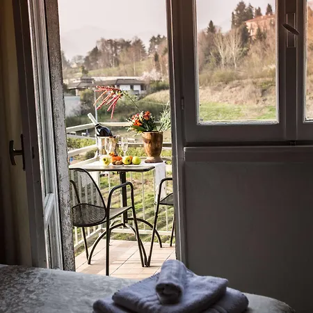 Bed & Breakfast Beb Erba Erba